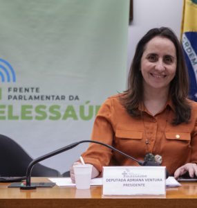 Deputada Adriana Ventura é presidente da Frente da Telessaúde