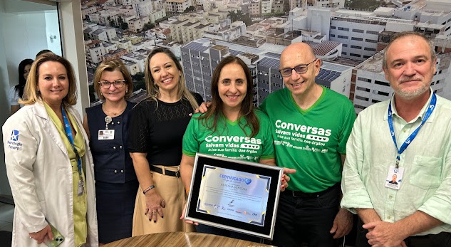 Adriana Ventura visita o Hospital de Base de São José do Rio Preto para conhecer projetos financiados por emendas e receber homenagem por seu apoio à saúde.